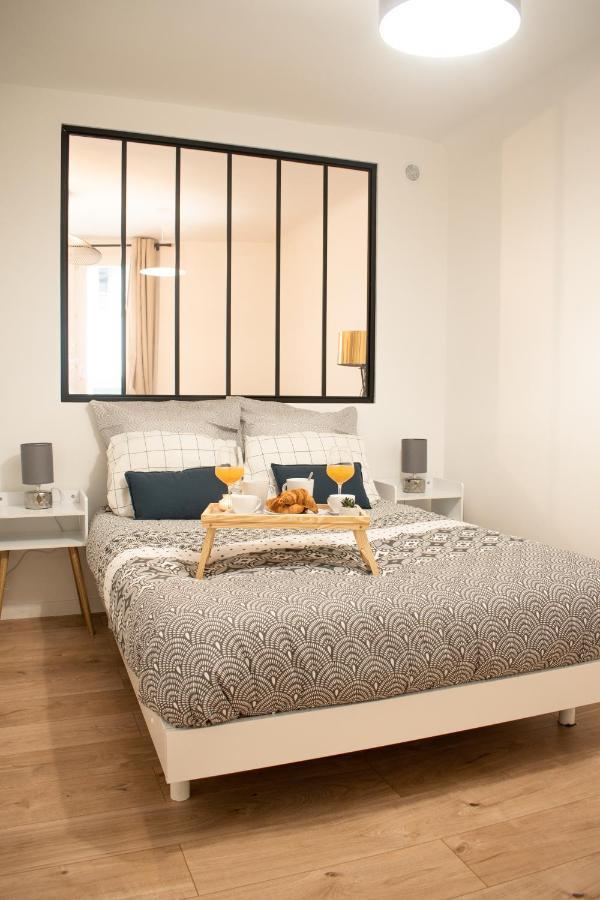 Апартаменты Charmant F2 Hyper Centre De Мелён Экстерьер фото